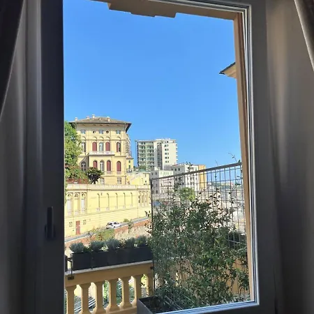 Bed & Breakfast Dimora Liberty Genoa