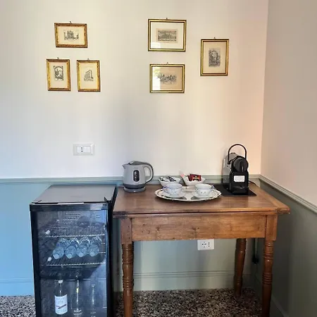 לינה וארוחת בוקר Dimora Liberty